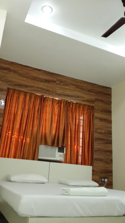 Rupasi Bangla Hotel Calcuta Habitación foto